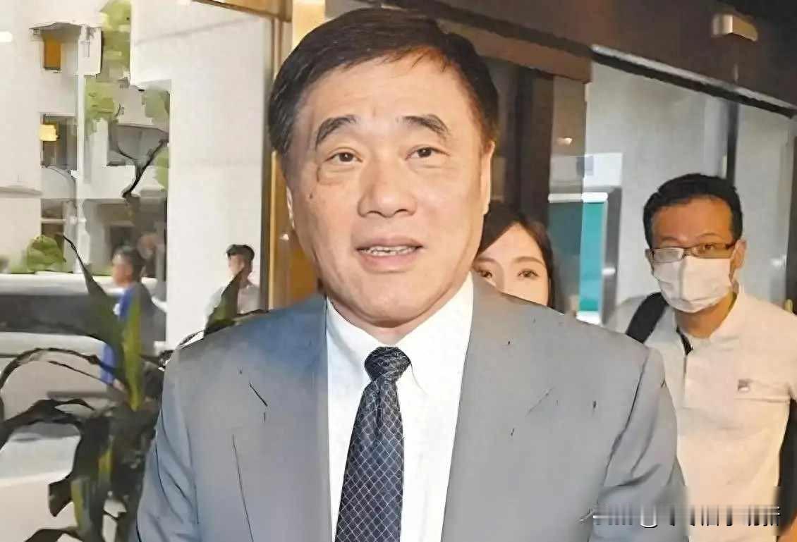 郝龙斌喊和平，双城论坛还活着，两岸对话真没路了？
2025年10月2日，国民党主