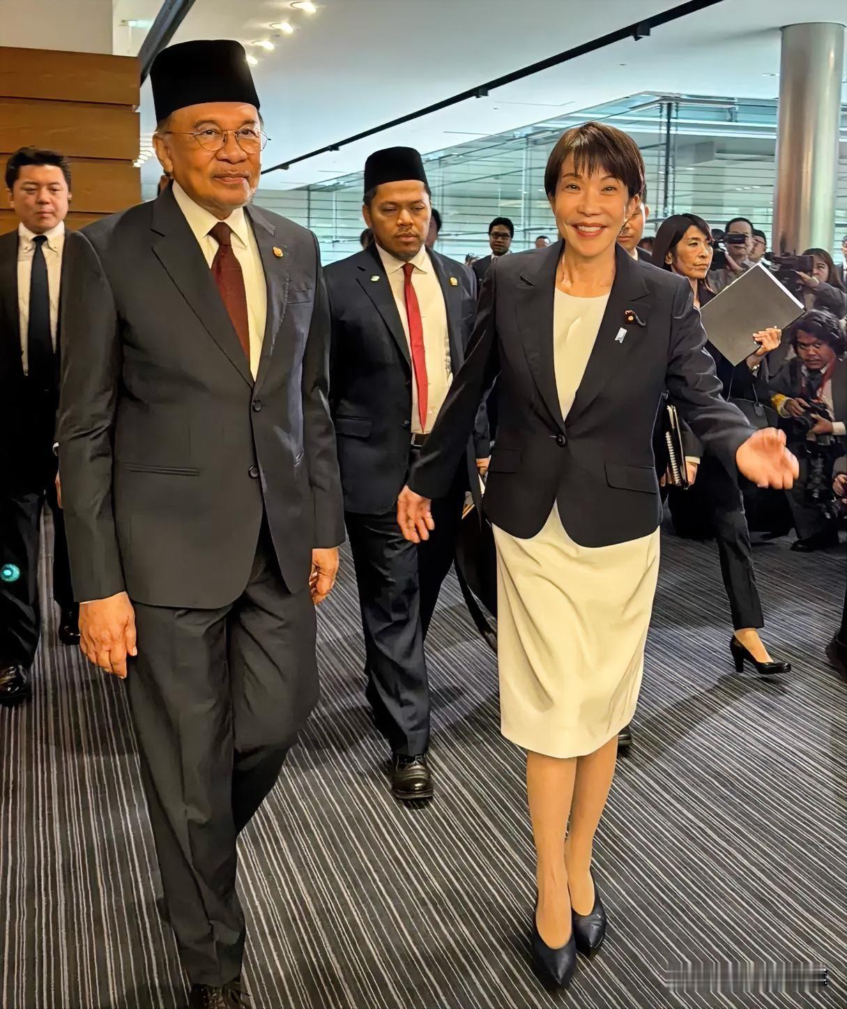欢迎日本更改法律、出口武器！马来西亚和日本深度绑定反对中国。

6月10号当天，