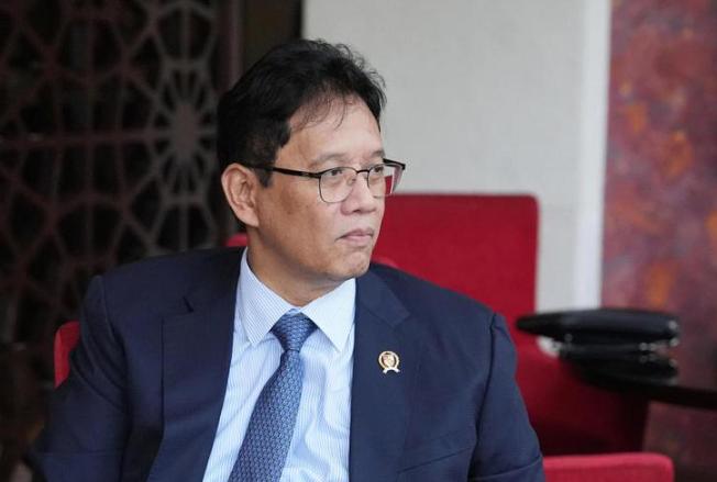 谁能想到，一条足以改写全球海上贸易版图、帮助各国摆脱马六甲海峡束缚的“陆地运河”