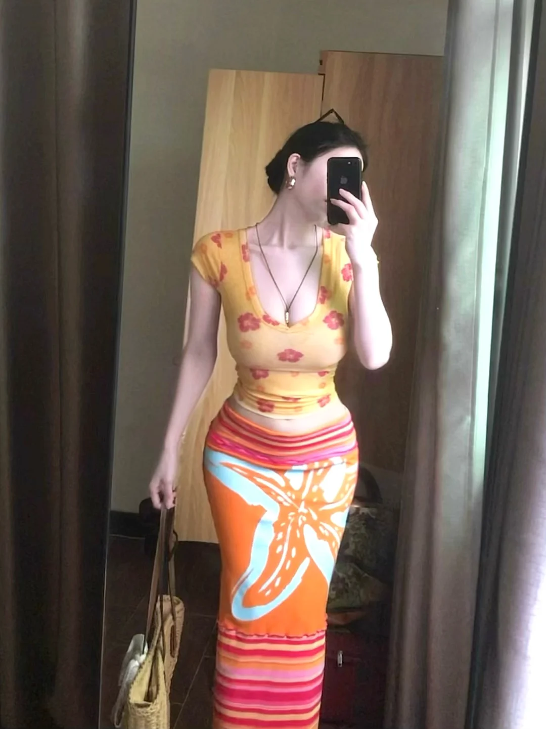 还得是亮色系给的美女感！！