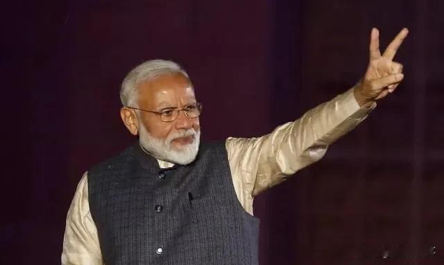 左右逢源？印度表态！
来自彭博社（17）日消息，印度政府将提名亲美外交官维奈·夸