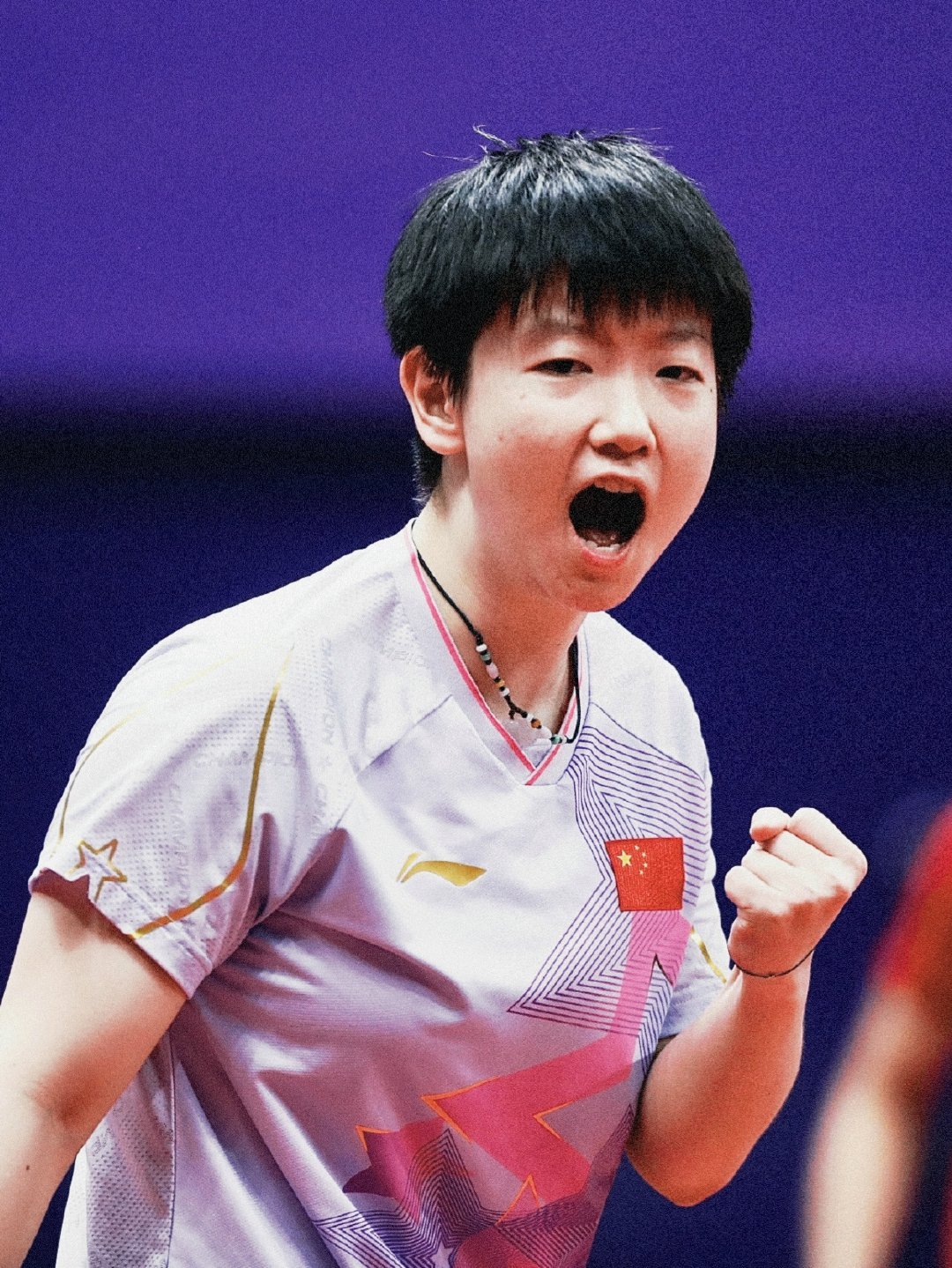 #孙颖莎教月亮姐姐打乒乓球#莎莎说正常发挥，哈哈哈！永远了你相信莎莎，就是优秀，