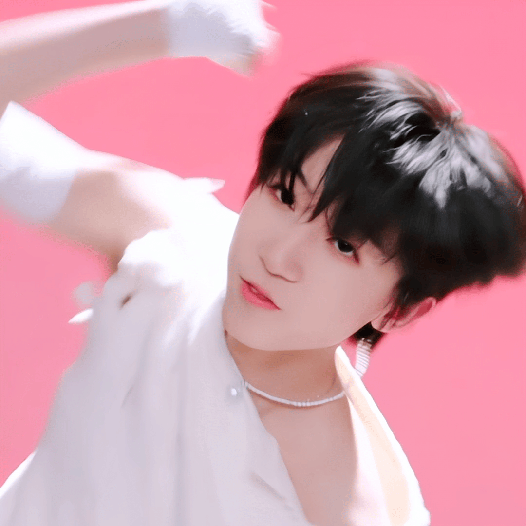 💞💘？……杨博文 四代第一主舞 ​​​