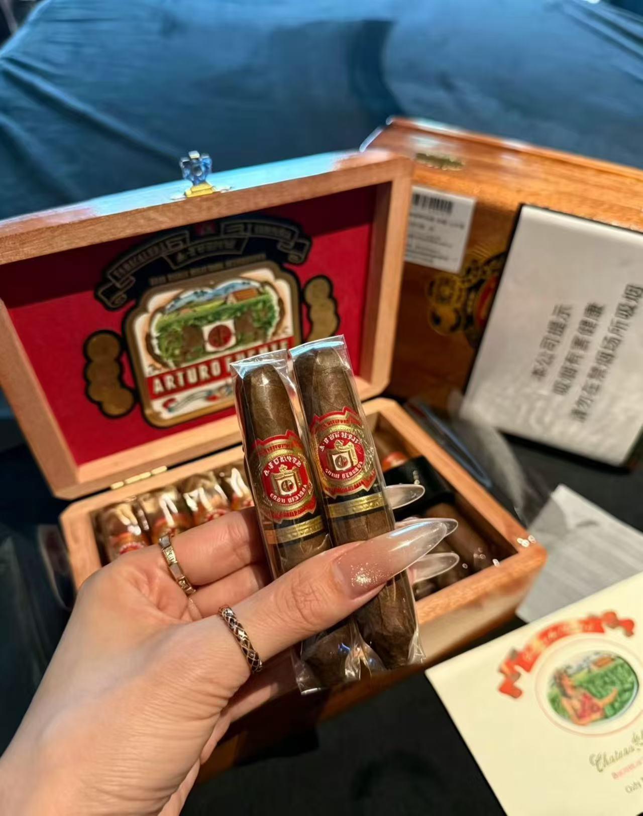 人生不可能每一步都是正确的，选茄可以。