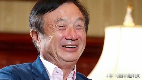 华为太强了！

当全世界还在3纳米、2纳米的赛道上卷生卷死，华为反手掏出了一枚“