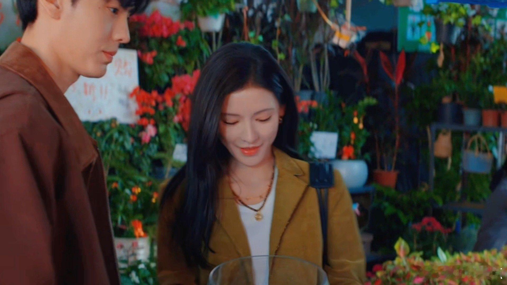 靳枝玉叶近水楼台先谈恋爱  “玉兰花开” 后靳枝玉叶这黏糊劲儿，权威 cp 说麻