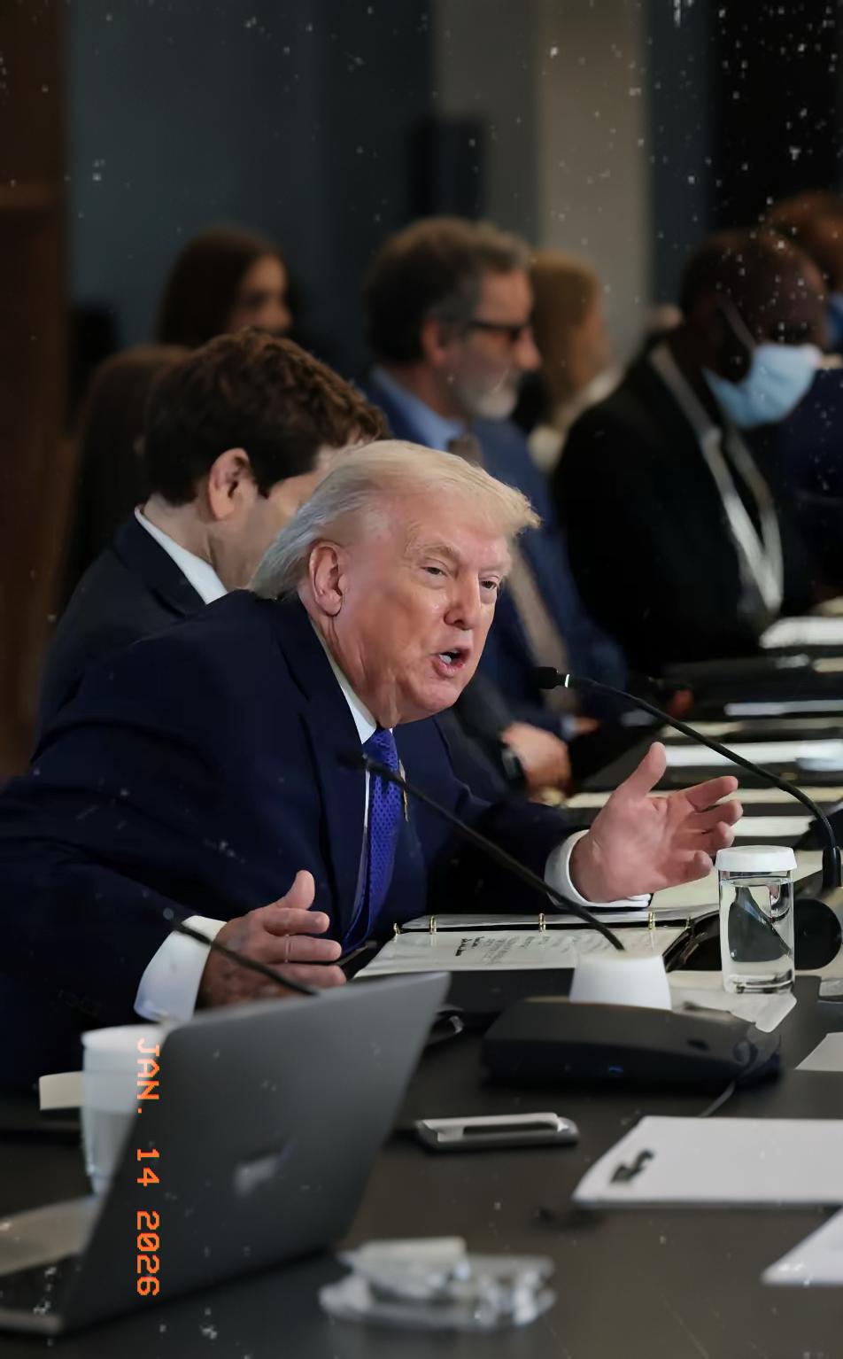 老登这是演了场空戏？

喊着要“重建供应链”，拉着盟友搞“印太经济框架”，结果跨