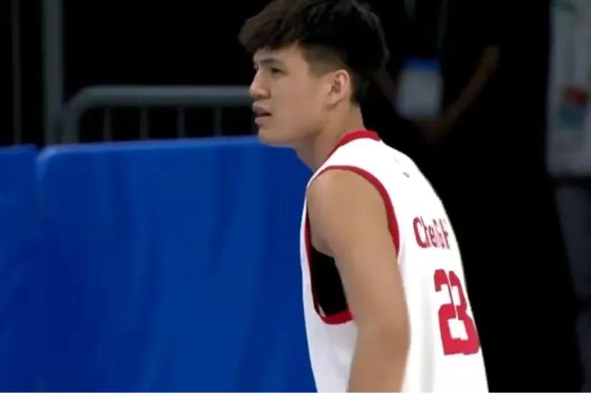 大运会男篮输球，广东宏远的机会反而来了
看这个题目，大家是不是觉得广东宏远有一些