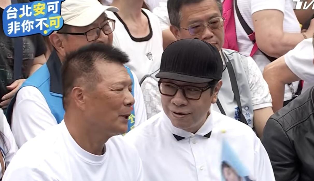 蔡康永借坡下驴：今天下午来参加蒋万安竞总成立大会！并强调，他不支持台独！

今天