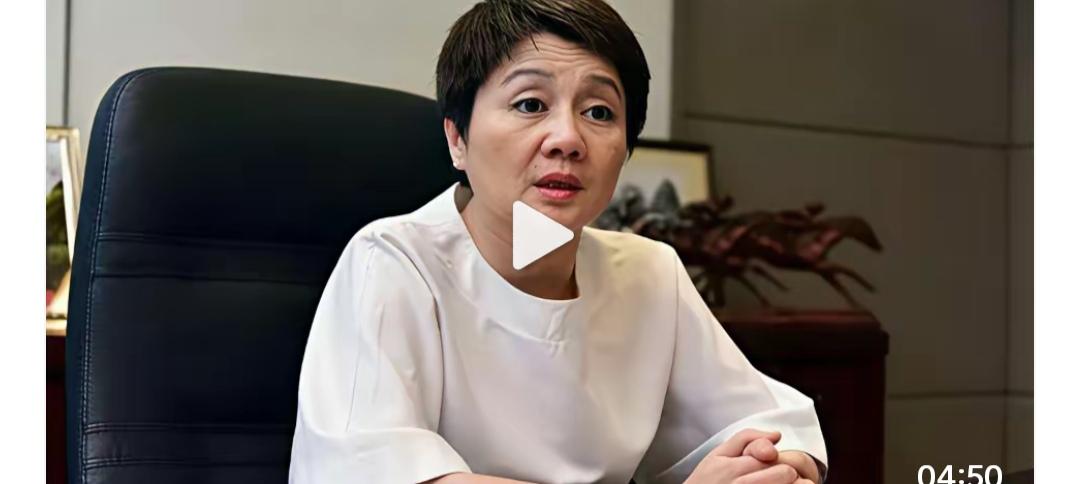 梁安琪特别会做生意，也很会守护资产。她说，感情靠不住，在赌王身边学习生意之道才是