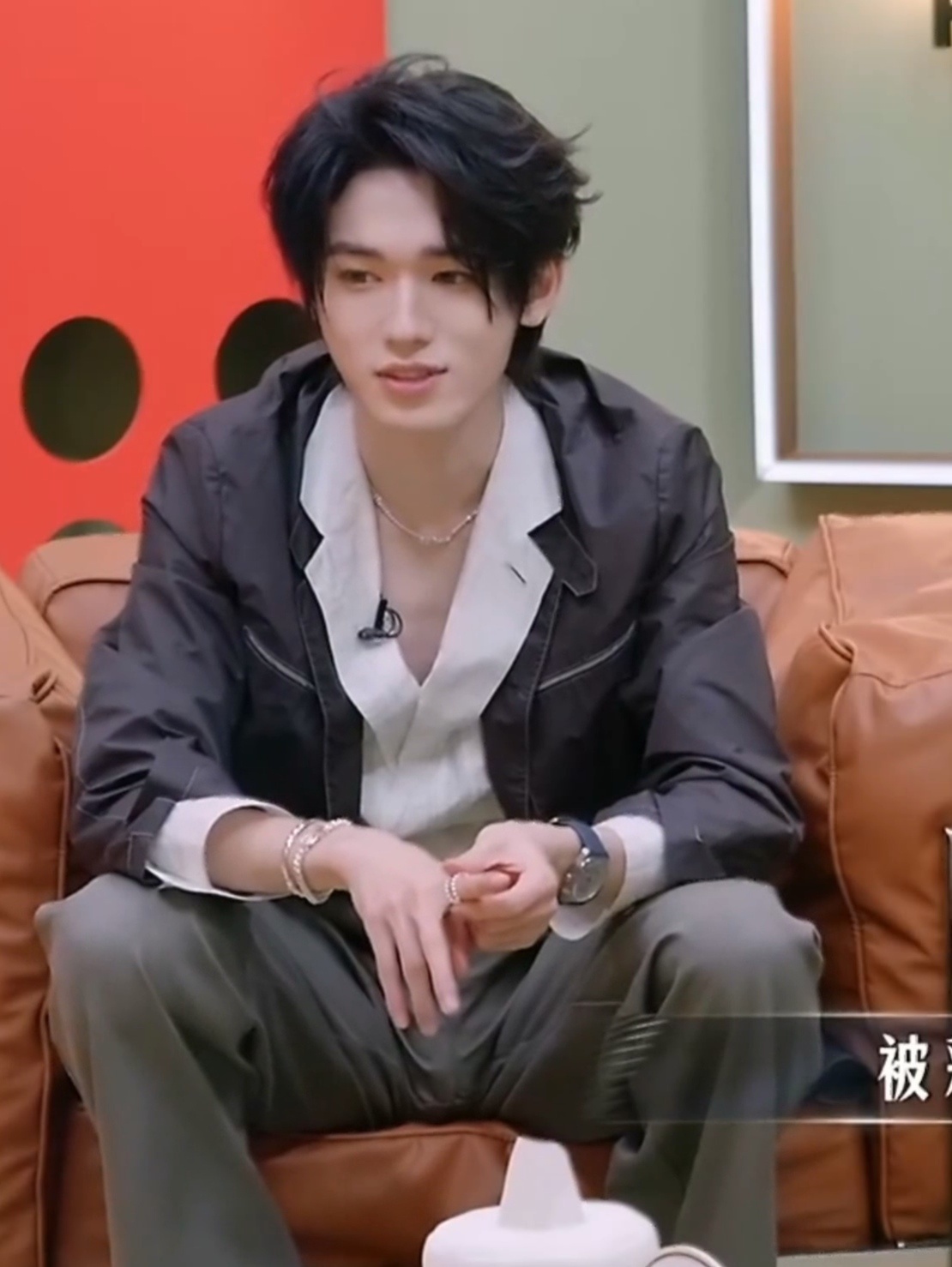 我嘞个爱马仕大Daddy。 