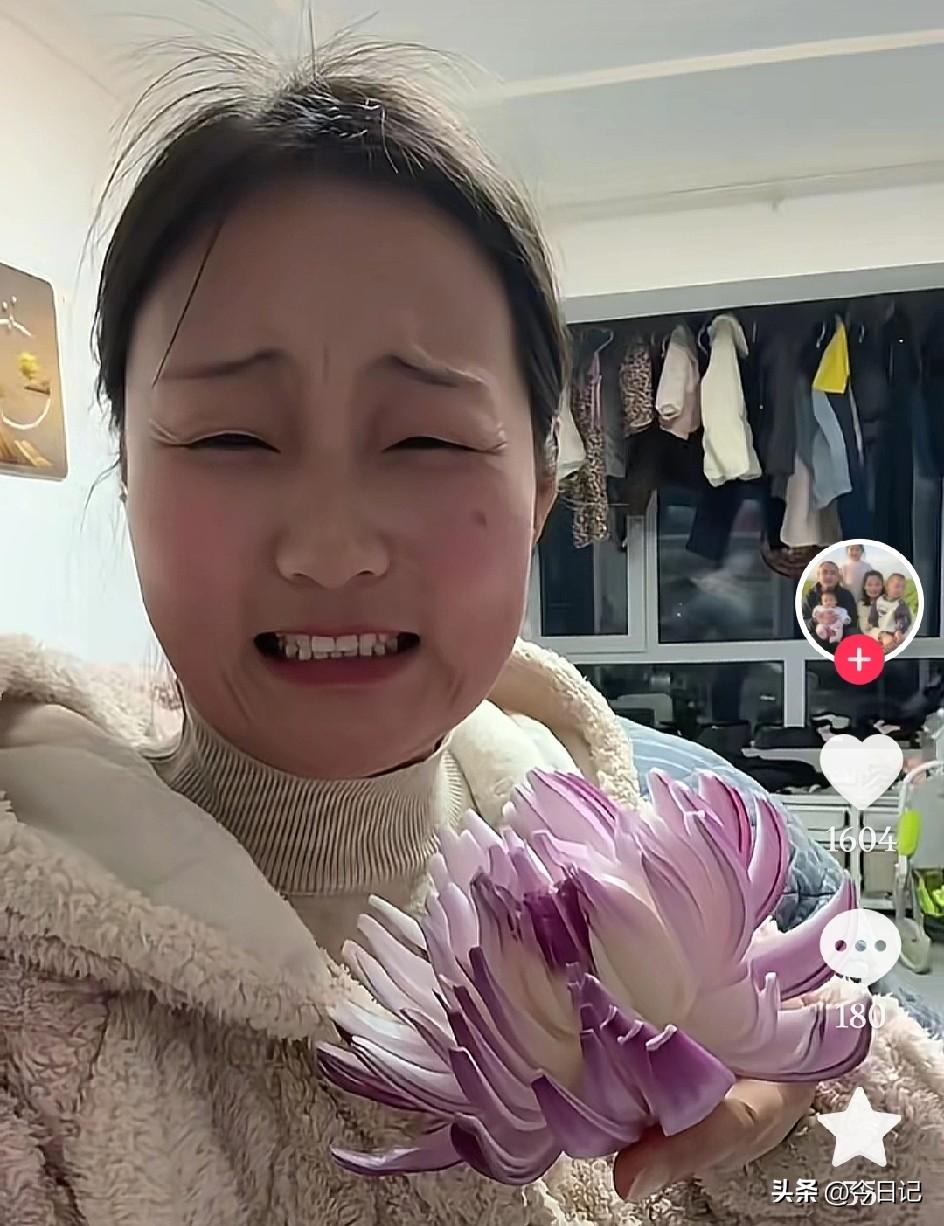 这才是最最实惠的顶级浪漫，
女主感动的睁不开眼，
鼻子一把泪一把。