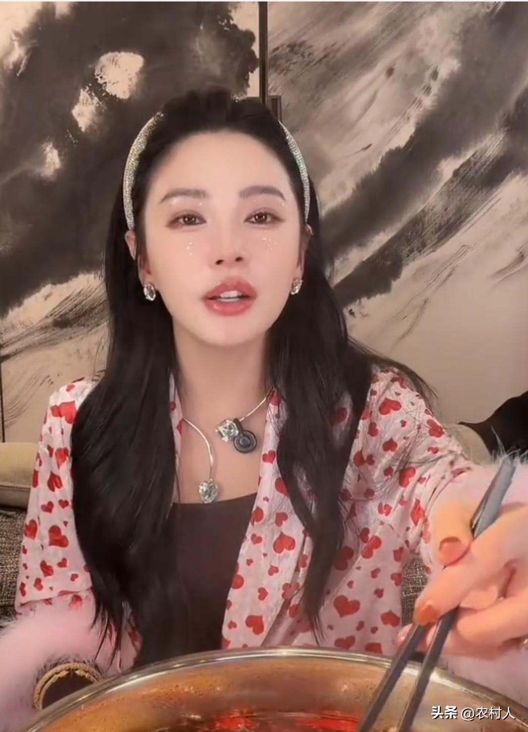 张雨绮多个商务被取消，多个品牌紧急删除相关代言内容。被实名举报代孕、插足婚姻，目