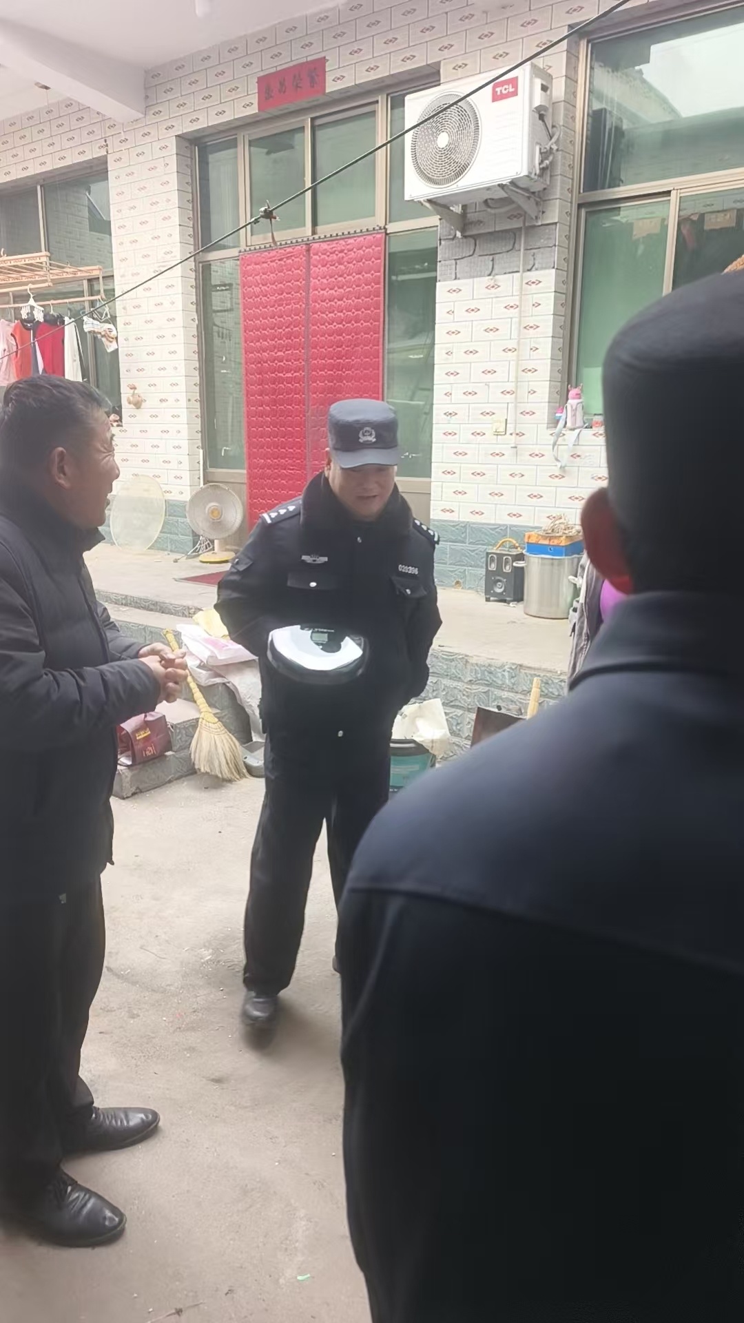 最新高科技装备之烟花爆竹检测仪 某宝卖两万多块钱一台不好评价，这真的靠谱吗？ 更