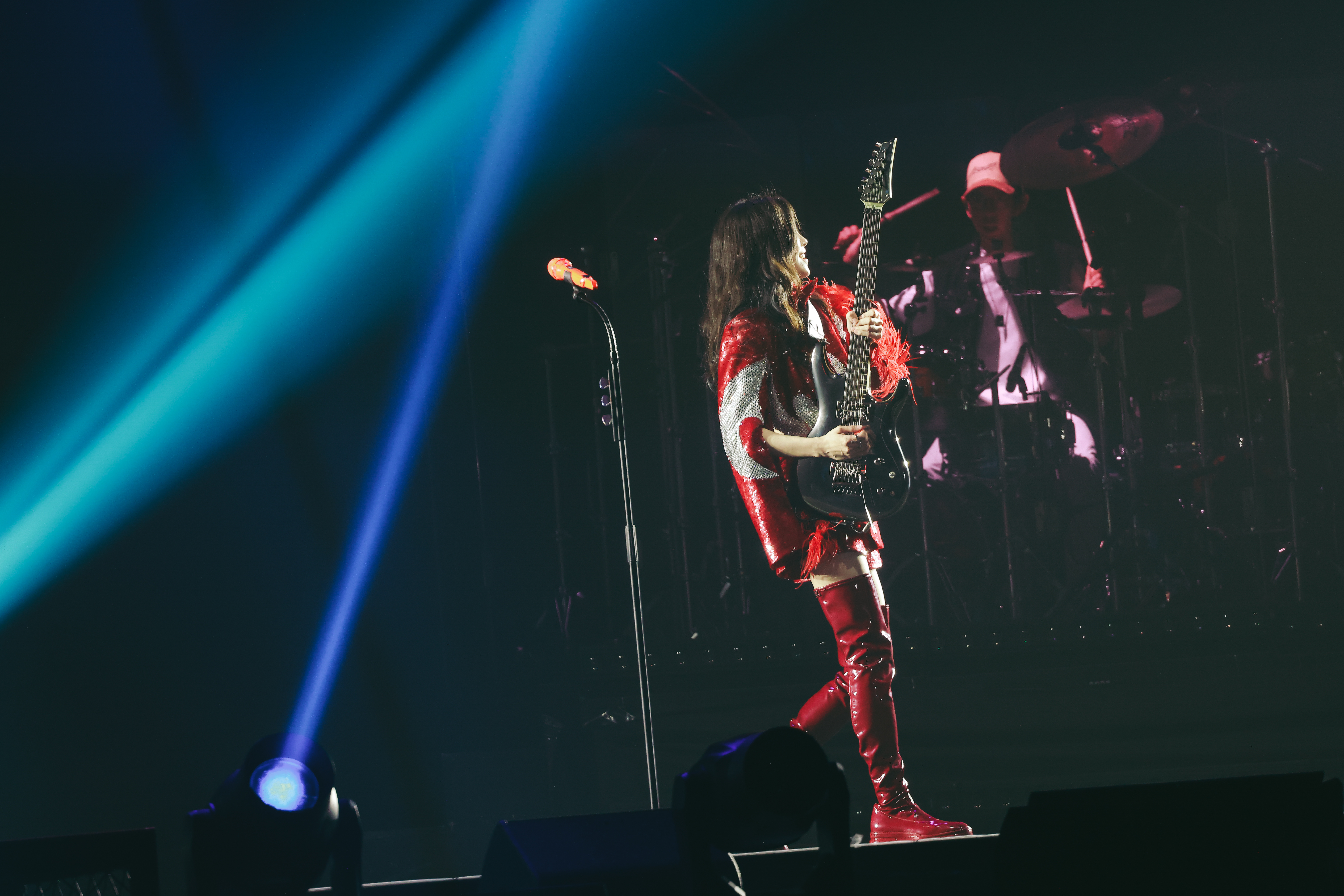 #于文文[超话]#  ｜ #于文文魔方视界巡回演唱会# “我是一朵为爱永远不低头