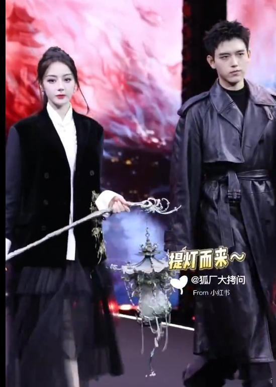热巴也是好起来了，码到陈凯歌做二番男主了 ​​​