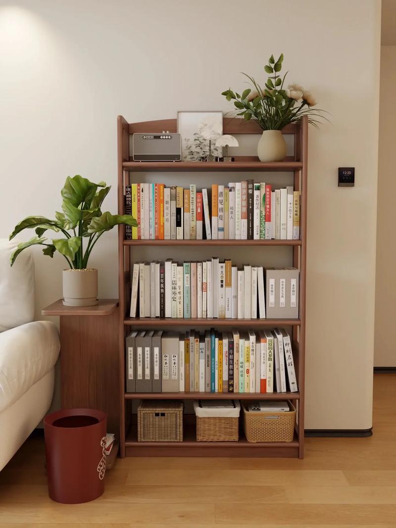 夫妇二人，
丈夫姓“骂”，
老婆姓“醋”，
生的儿子该取什么名字？
如果生闺女取