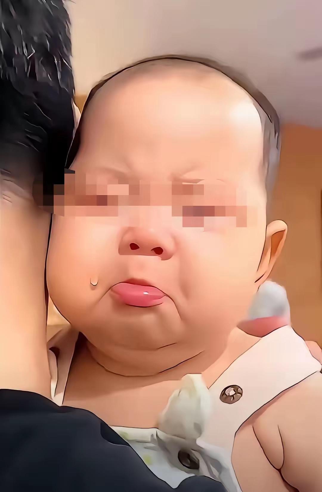 医院宣告5个月26天宝宝离世，妈妈整夜贴身抱着不睡，天亮奇迹降临！
​​​看到这