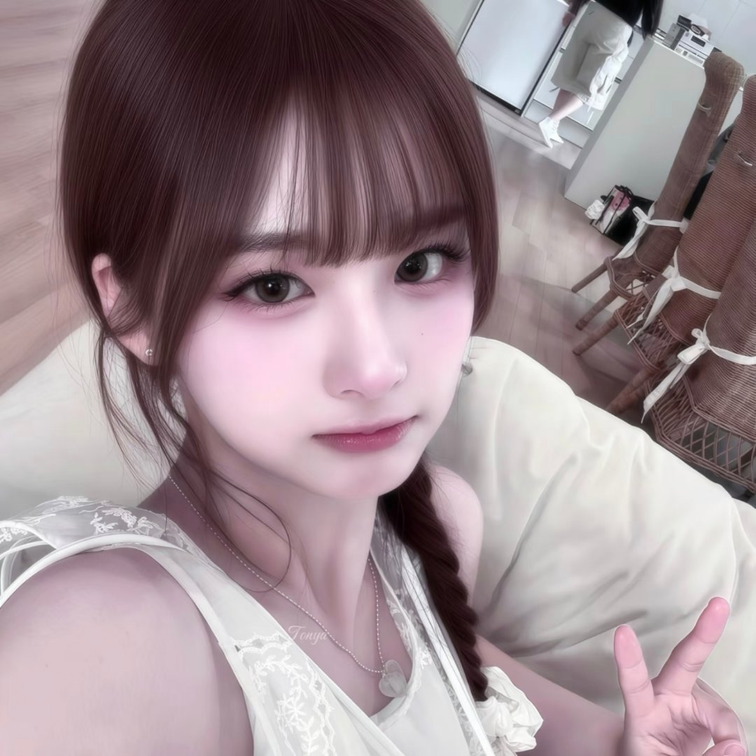 𝐒𝐡𝐚𝐫𝐞｜雪允头像🐰女头｜头像｜雪允｜kpop｜女爱豆｜粉色系 