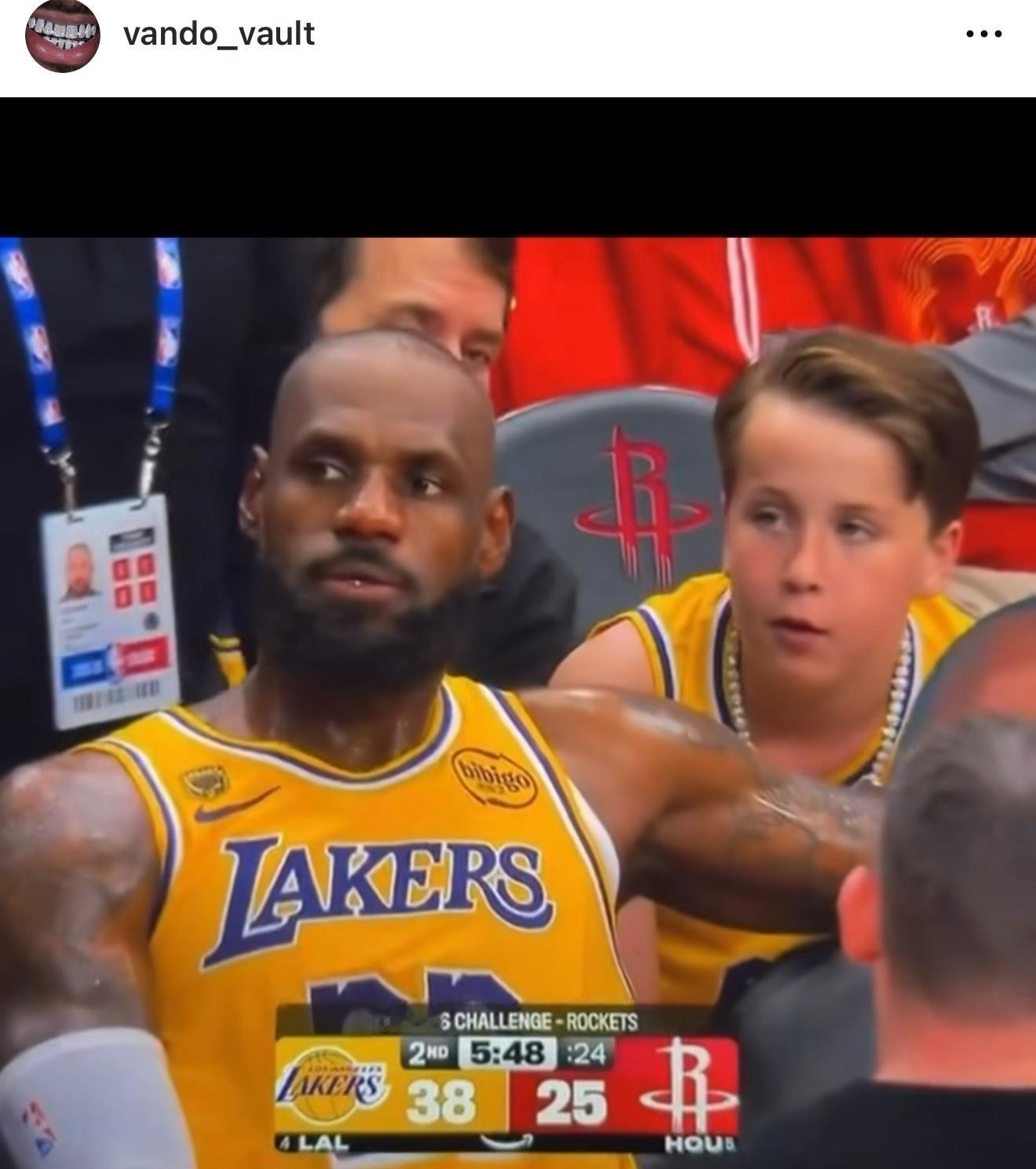 范德彪的小号，今天发了这些照片nba季后赛