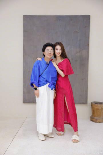 黄圣依是妈妈是女儿2收官文黄圣依告别是妈妈是女儿2 是时候与节目中那个时刻担心妈