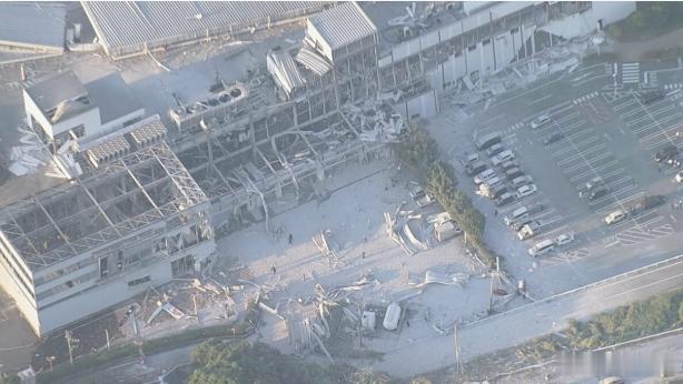 据永旺方面称，熊本县嘉岛町的购物中心“熊本永旺梦乐城”发生了爆炸。据说爆炸的详细