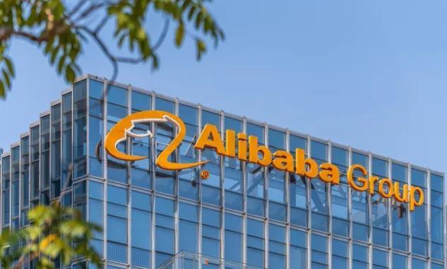 最近，阿里巴巴因一起美国投资者的集体诉讼，支付了4.335亿美元的和解费，这事引