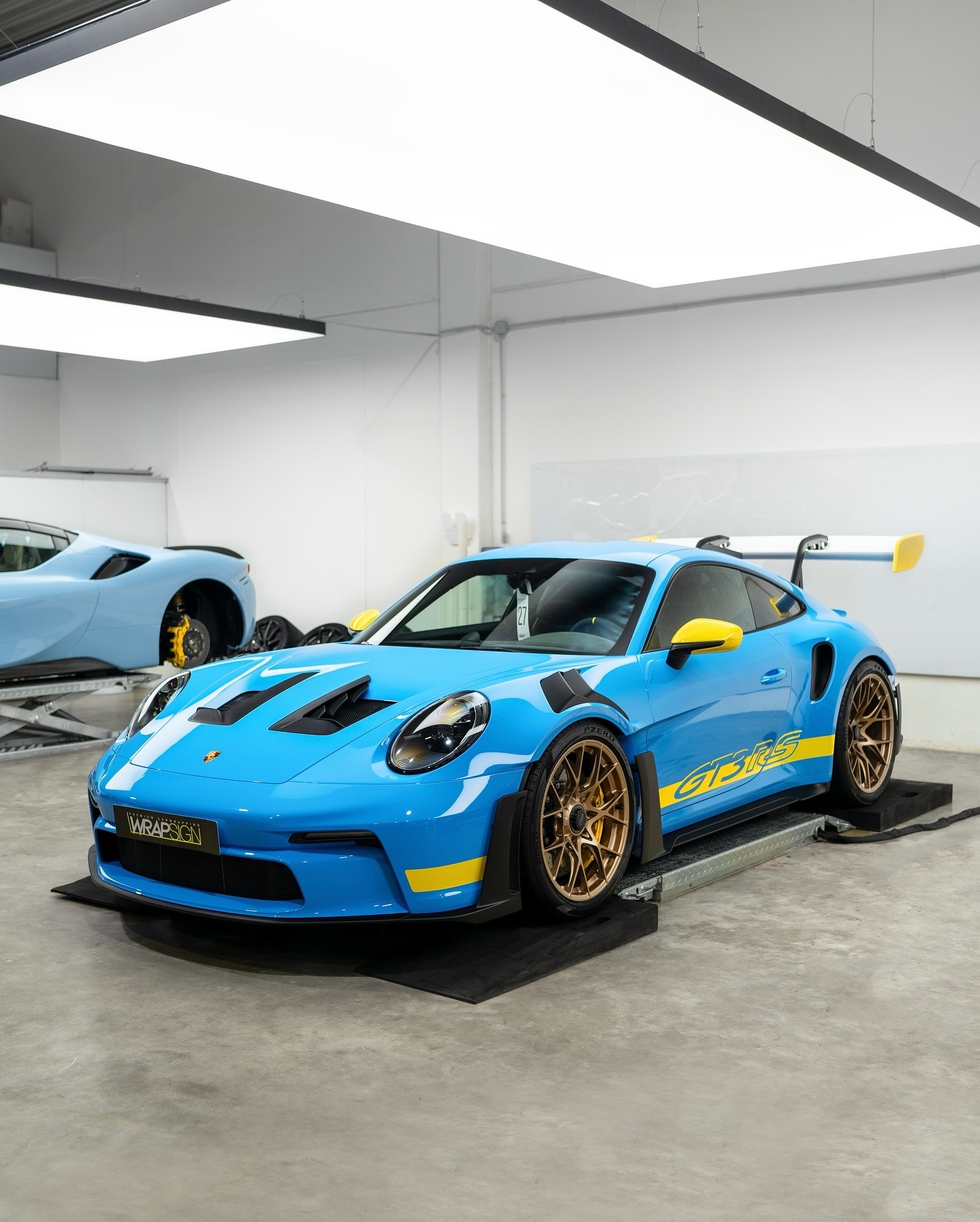 Porsche 911 (992.1) GT3 RSColor:PTSRivie