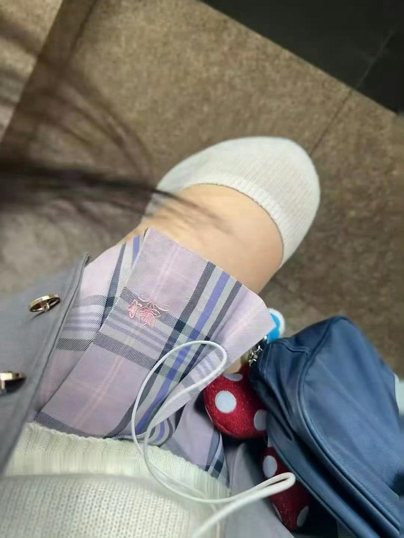 真空等公交应该不会被发现吧 ​​​[浩克]  ​​​
