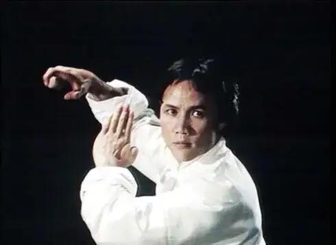 “红色武林”精彩内容目录（十六）
        与影视剧不同，史上真实的津门大