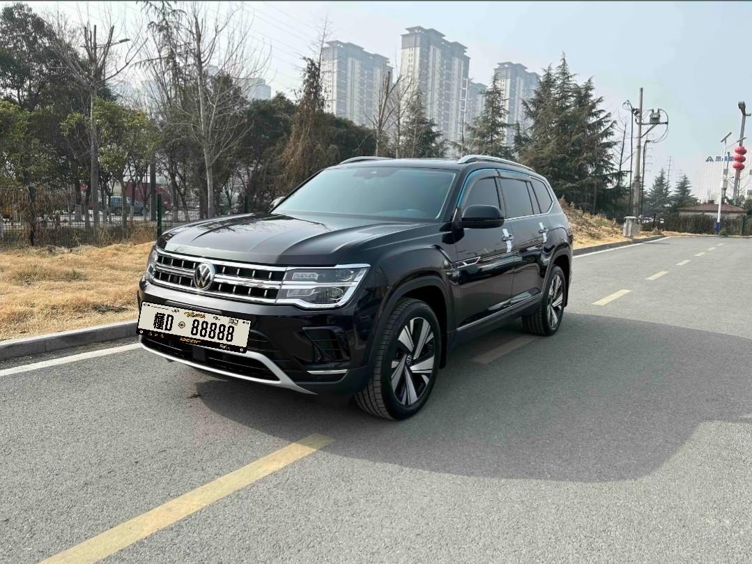 20万购车预算想买台大众SUV，新车旧车有一个非常纠结的地方，就是既可以选新车的