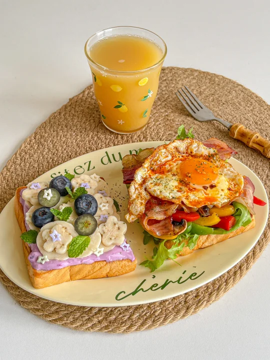 元气brunch🍳吐司三明治咸甜双拼🥪苹果汁🧃