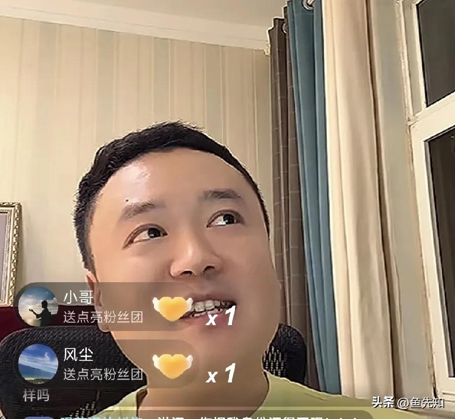 JJ斗地主真是圈子不大，节奏不少啊。掘开今晚宣布无双离队后，自己在直播间感慨说，