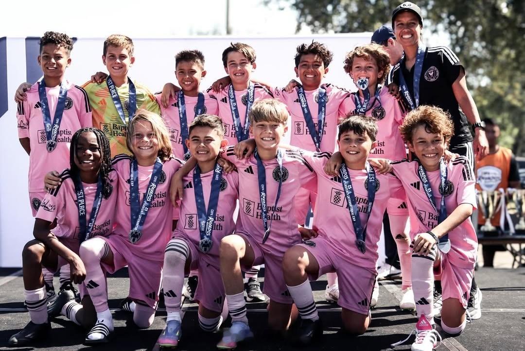 马特奥梅西[超话]迈阿密u10 🏆🥇 ​​​