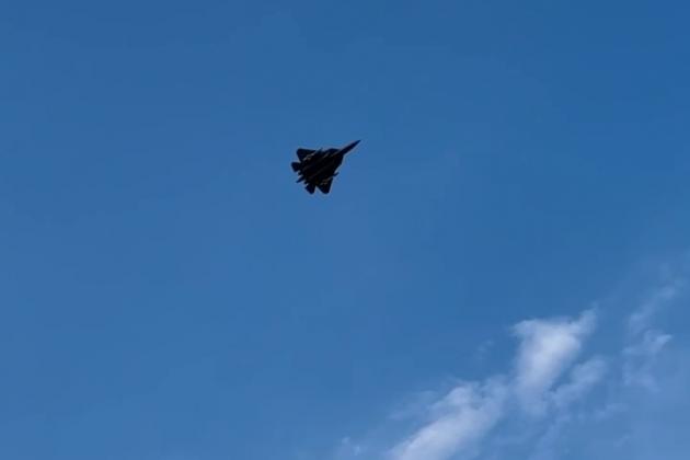 俄罗斯 Su-57 开始配备射程300公里的 Kh-59MK 导弹

在当前冲突