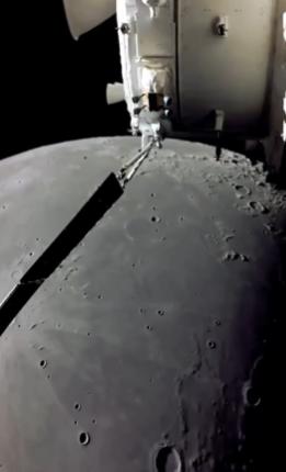 【美国重返月球 美国宇航局即将发射历史性的“阿尔忒弥斯二号”任务。】今晚，四名宇