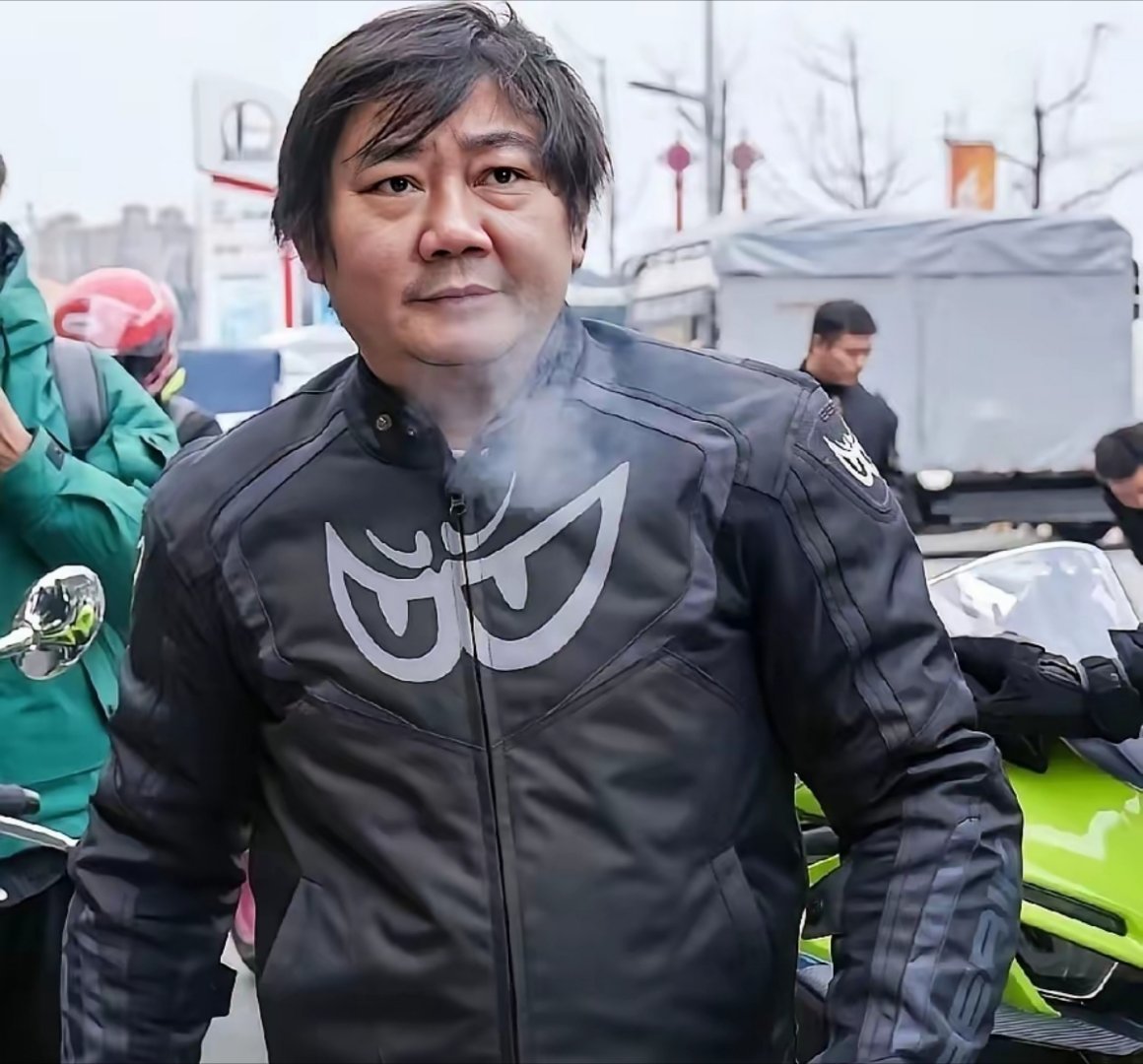 初中学历的张雪，居然能造出世界级机车！高手不是在民间不是吹的 