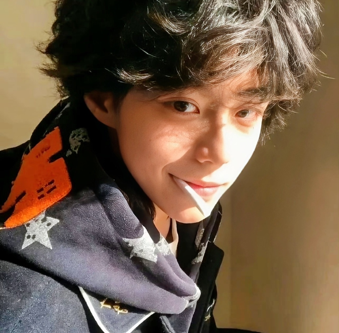 🌷𝙎𝙝𝙖𝙧𝙚｜男生头像｜ins氛围感｜小众高清 ​​​