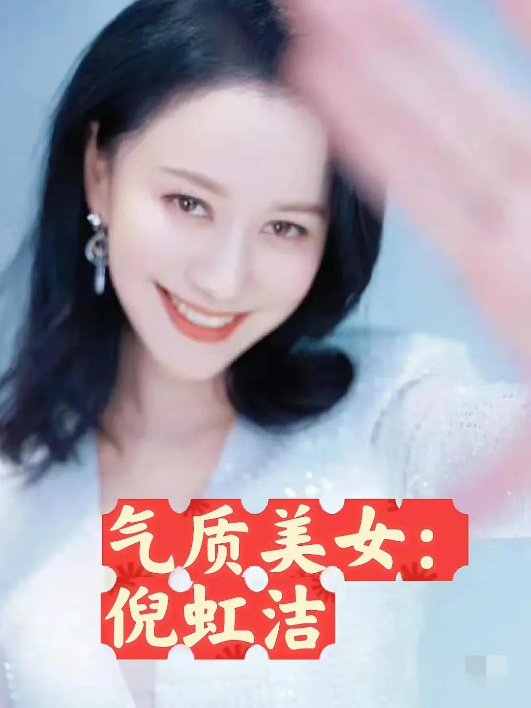 特别令人惊叹的是，这位在《爱情神话》中烈焰红唇颠覆形象的演员，此刻却用近乎禅定的