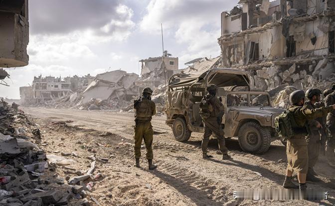 当以色列攻击黎巴嫩时，有人在伊拉克和叙利亚攻击美国人。 WHO？
雅科夫·凯德米