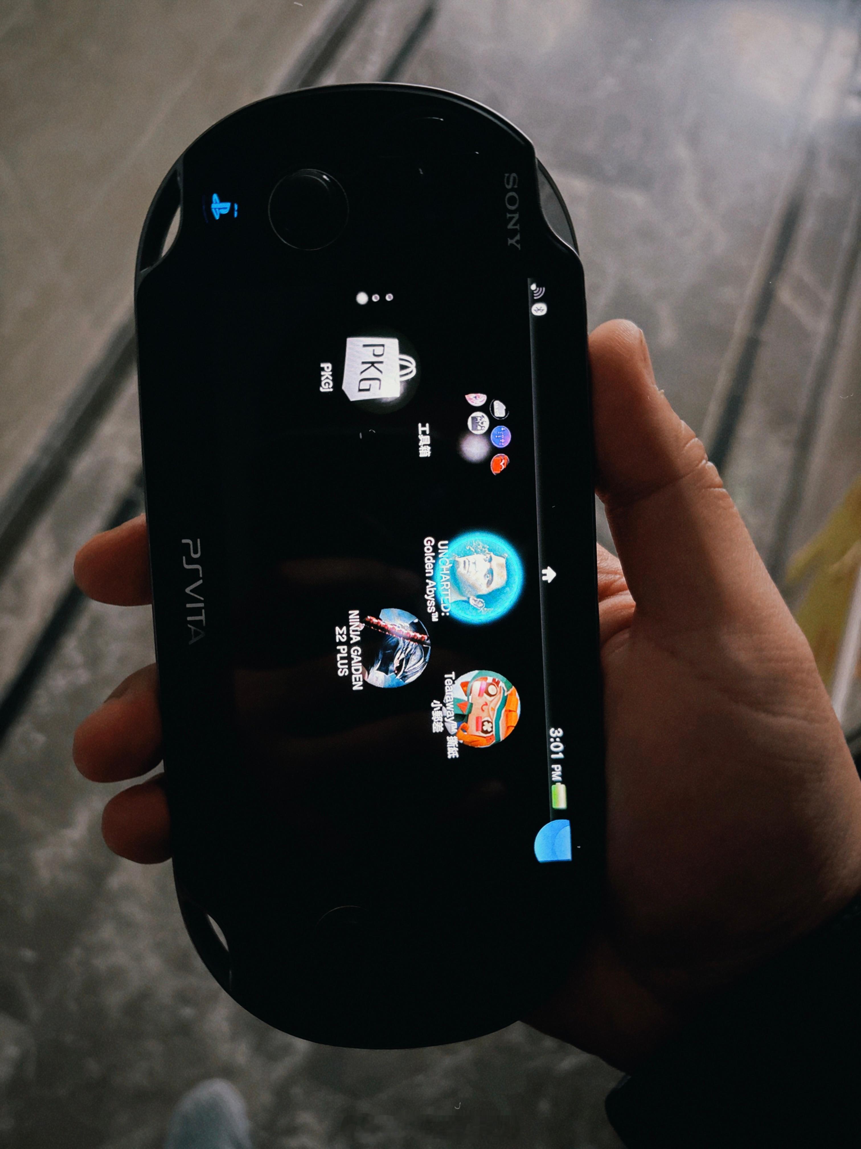 出行必备从Switch变成了PSVITA据说很多人都没玩过 