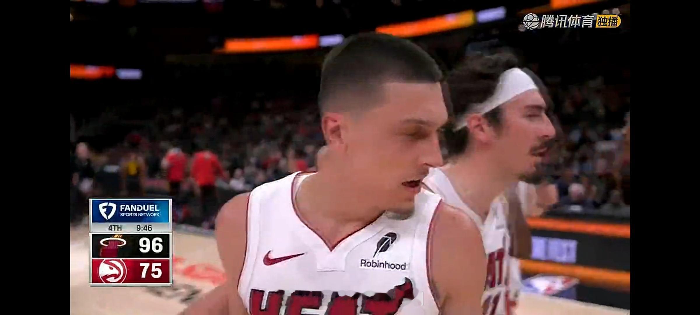 能打球的希罗还是厉害的，得分这块儿还是有保障，我觉得热火也不用非得完全不打挡拆，