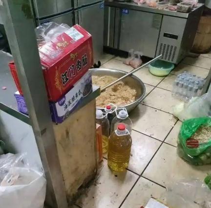 4月17日，国内食品安全领域迎来重磅整治，7家主流外卖电商平台因纵容“幽灵外卖”