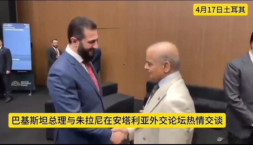 中东大变天了？下一个“暴揍鱿鱼”的就是朱拉尼，戈兰高地重回叙利亚近在咫尺，不信走