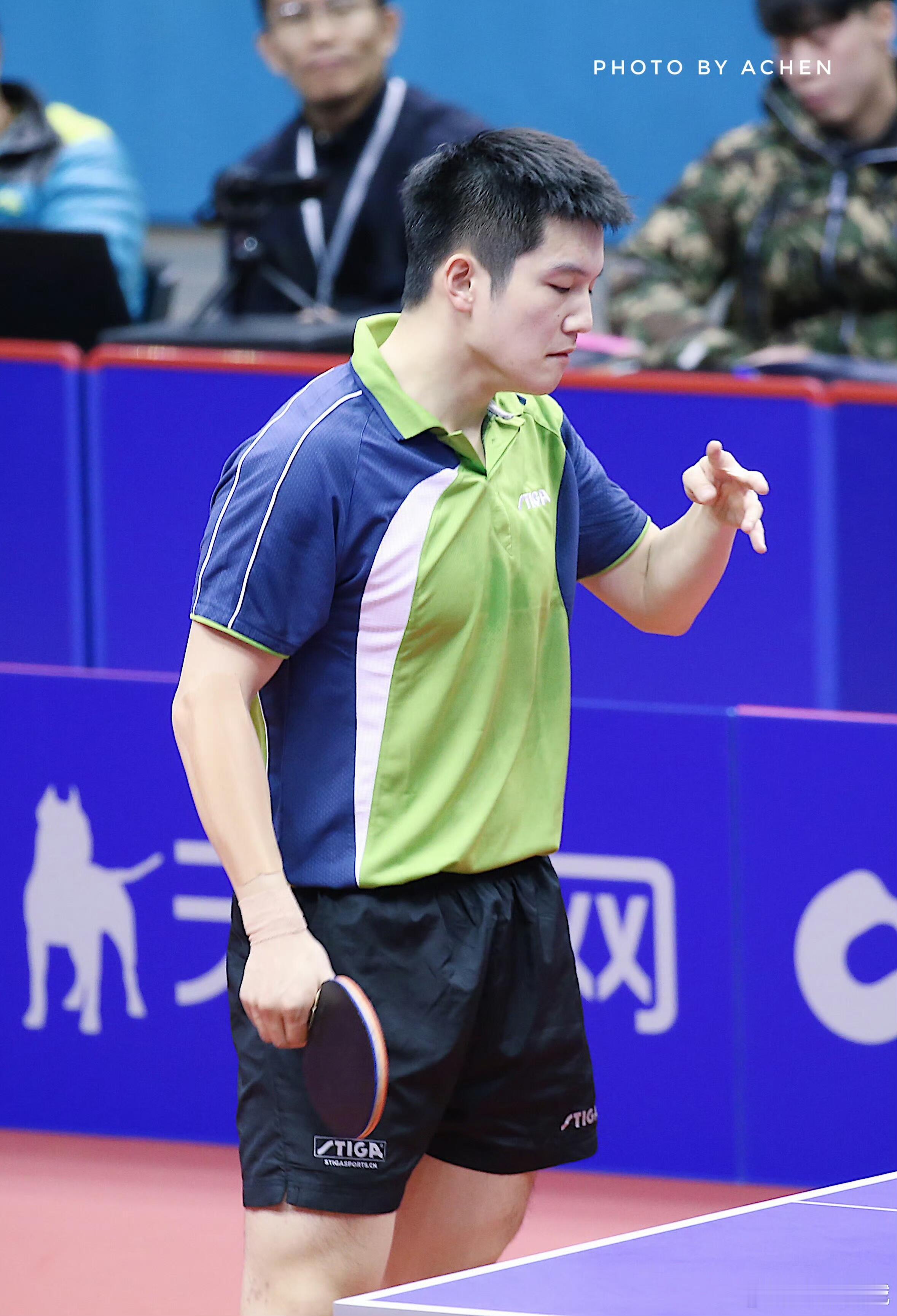 审美积累正脸就不普通，侧脸更是无敌了 