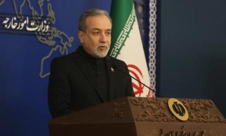 只要伊朗坚持将这场战争打下去，牺牲极大，益处也极大。

自冲突爆发以来，伊朗就没