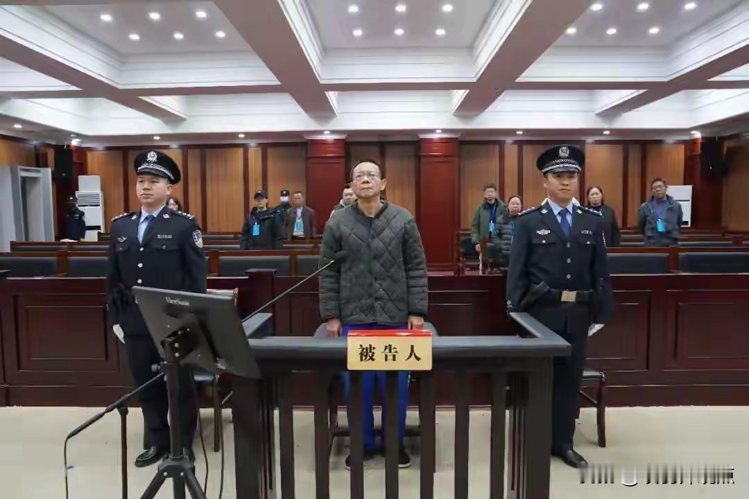 2026年3月18日，贵州银行原行长许安一审被判死缓。其2005至2023年受贿