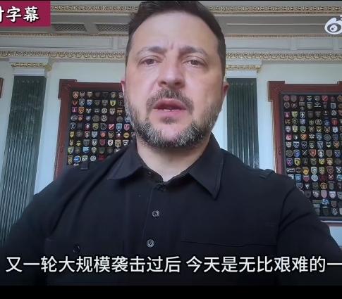 乌粉一直声称，乌克兰代表的是正义，他们只是支持正义而已，
但是我在多个平台上，都