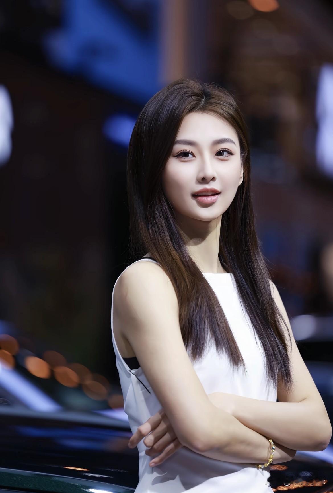 什么样的女生让人一见难忘?