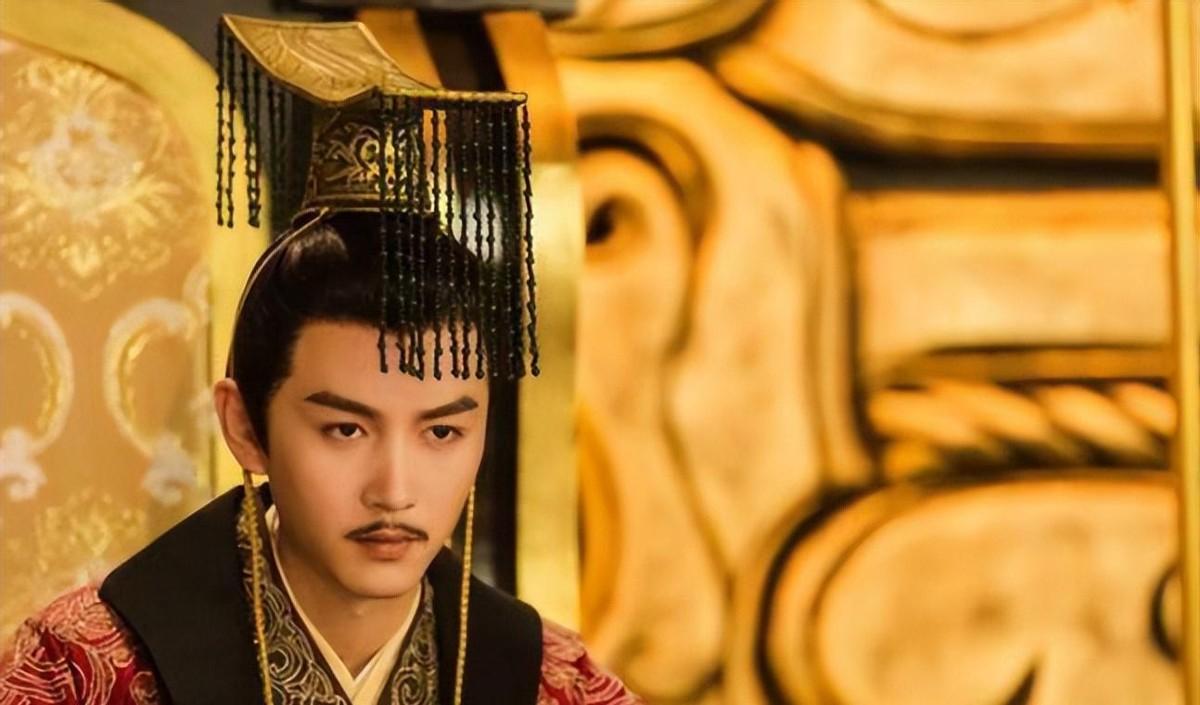 中国为什么神权始终无法凌驾于王权之上？这背后其实正是中国历史强盛的核心所在
14